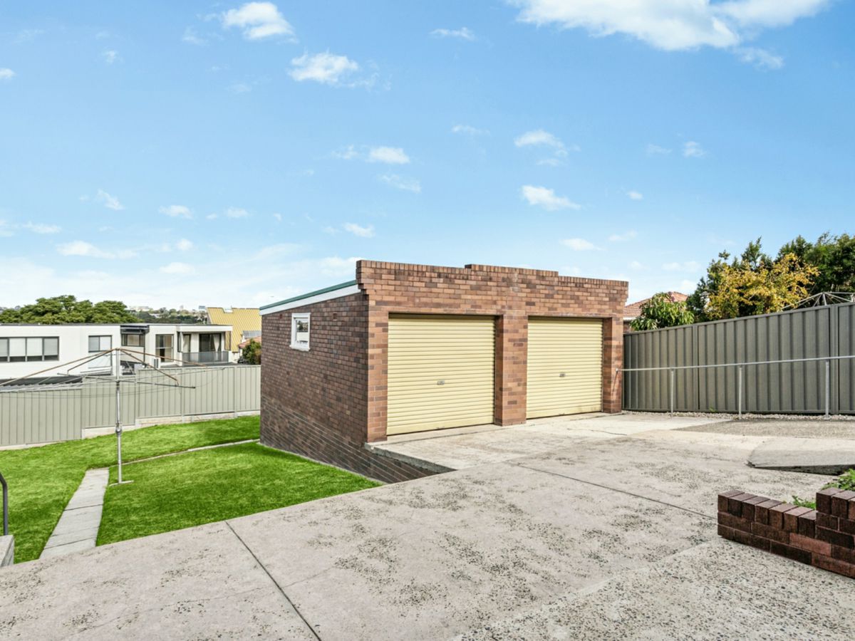 606 Homer Street, Kingsgrove - image 2