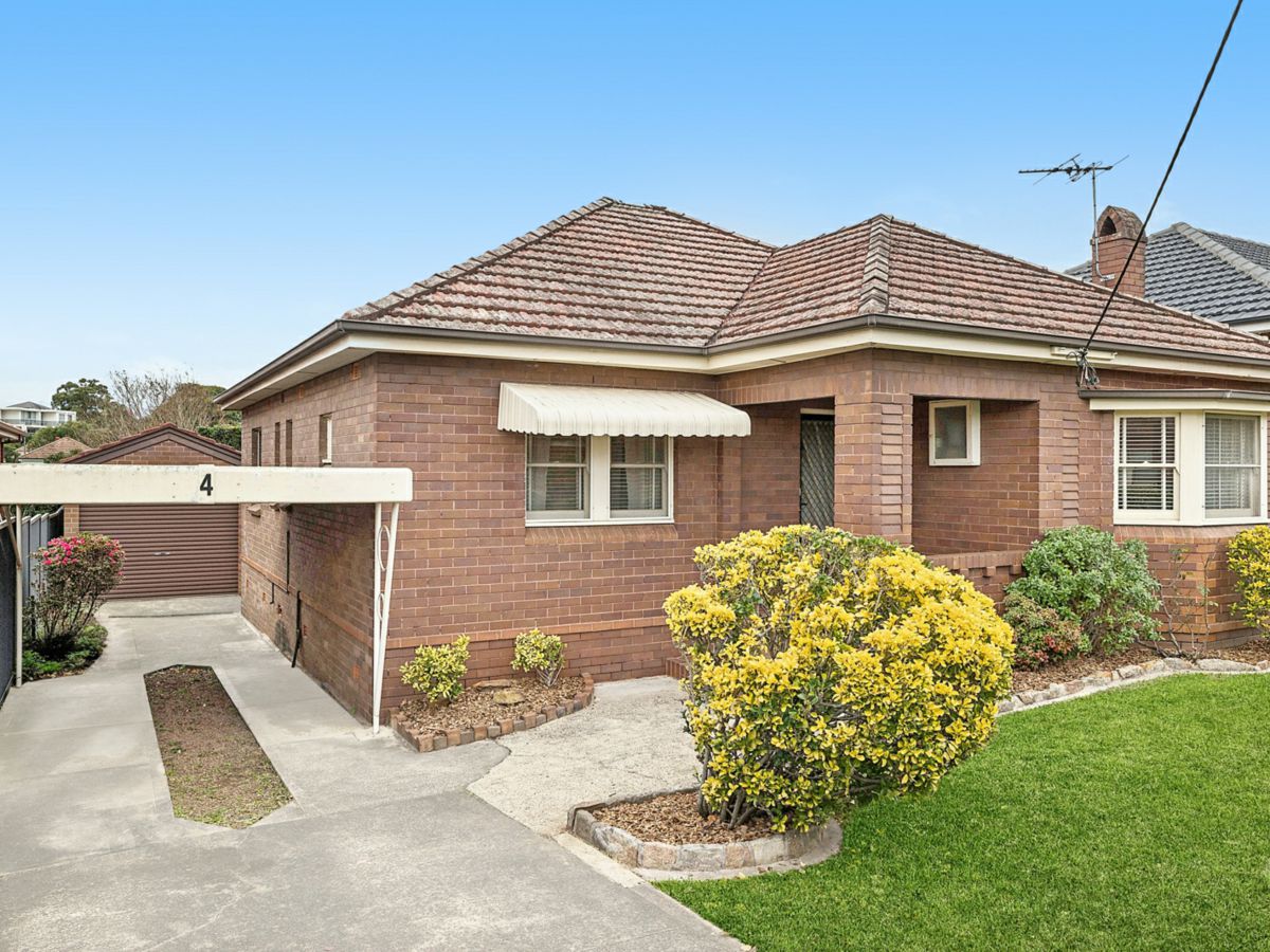4 Marina Street, Kingsgrove - image 1