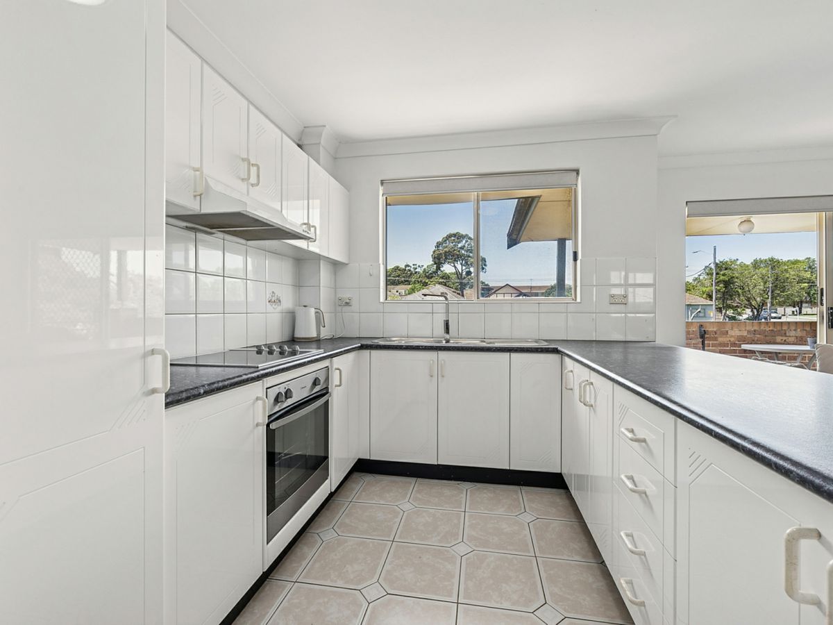 5/274 Stacey Street, Bankstown - image 2