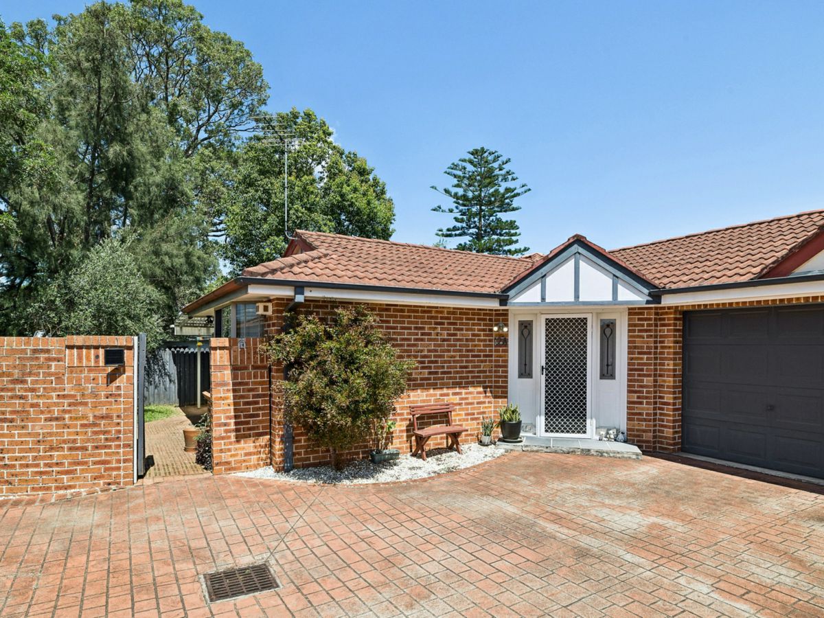 12A Melinga Place, Revesby - image 1