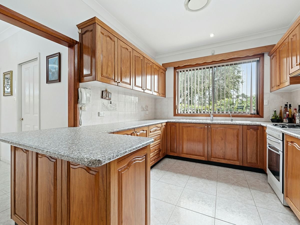 146 Northam Avenue, Bankstown - image 2