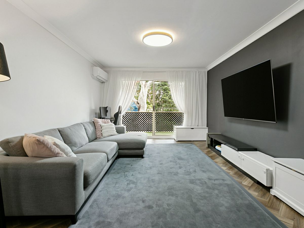 20/274 Stacey Street, Bankstown - image 1