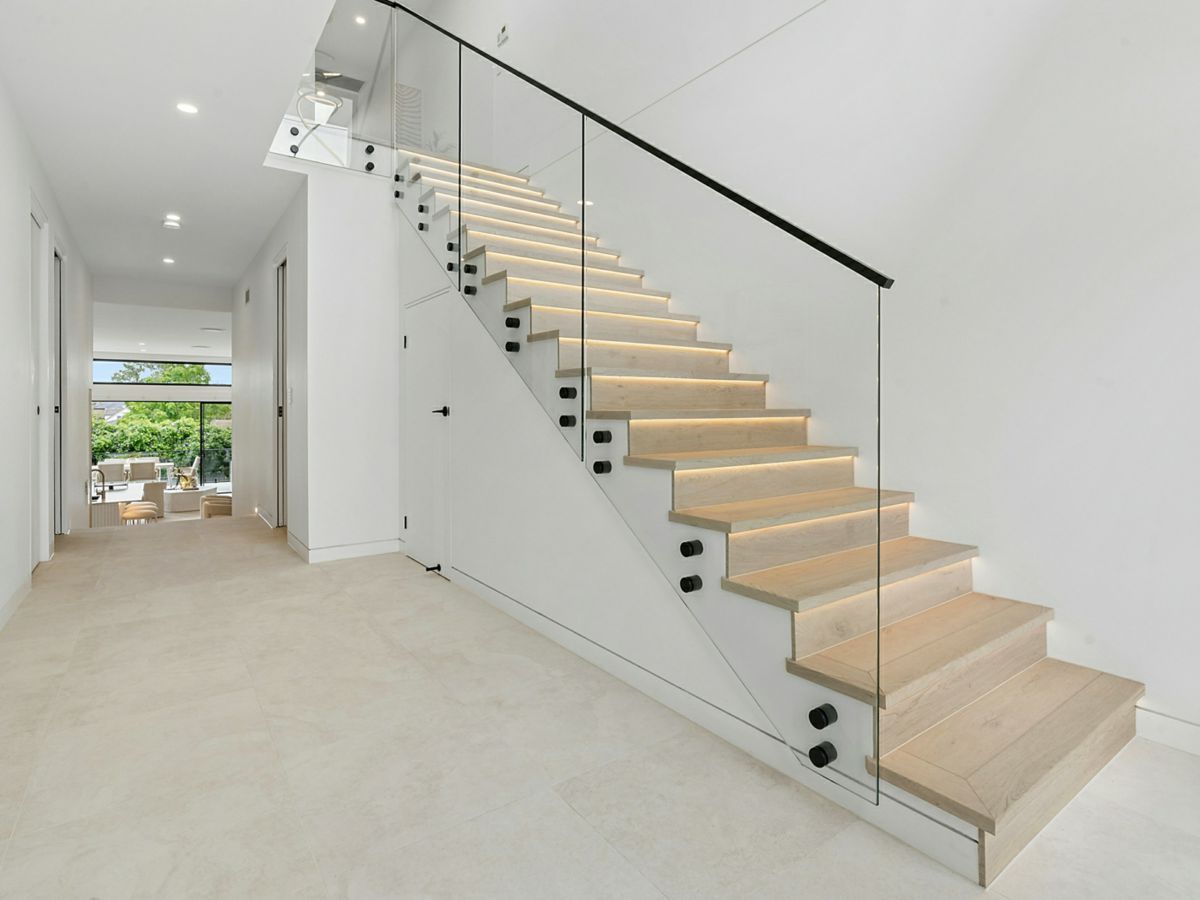 15A Cumberland Avenue, Georges Hall - image 2