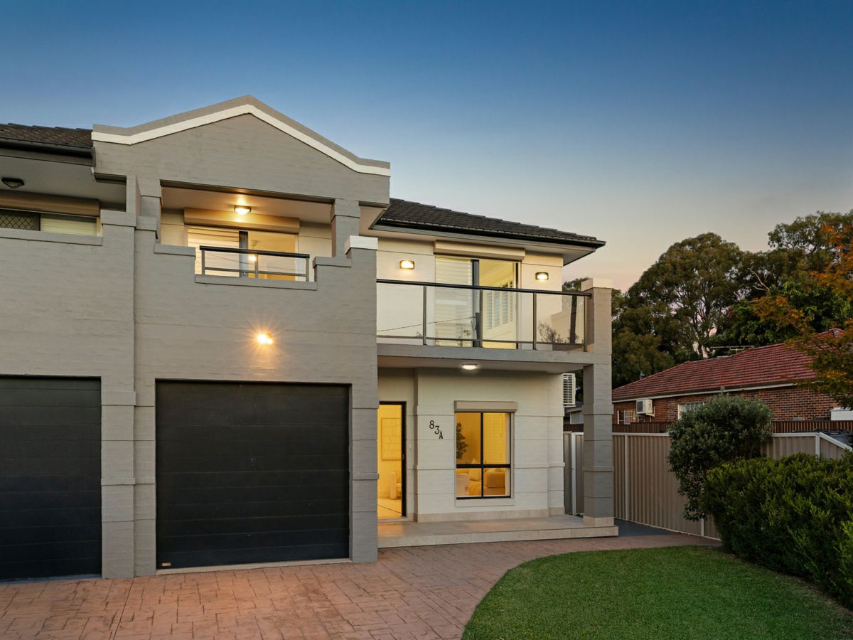 83A Lucas Road, East Hills - image 1