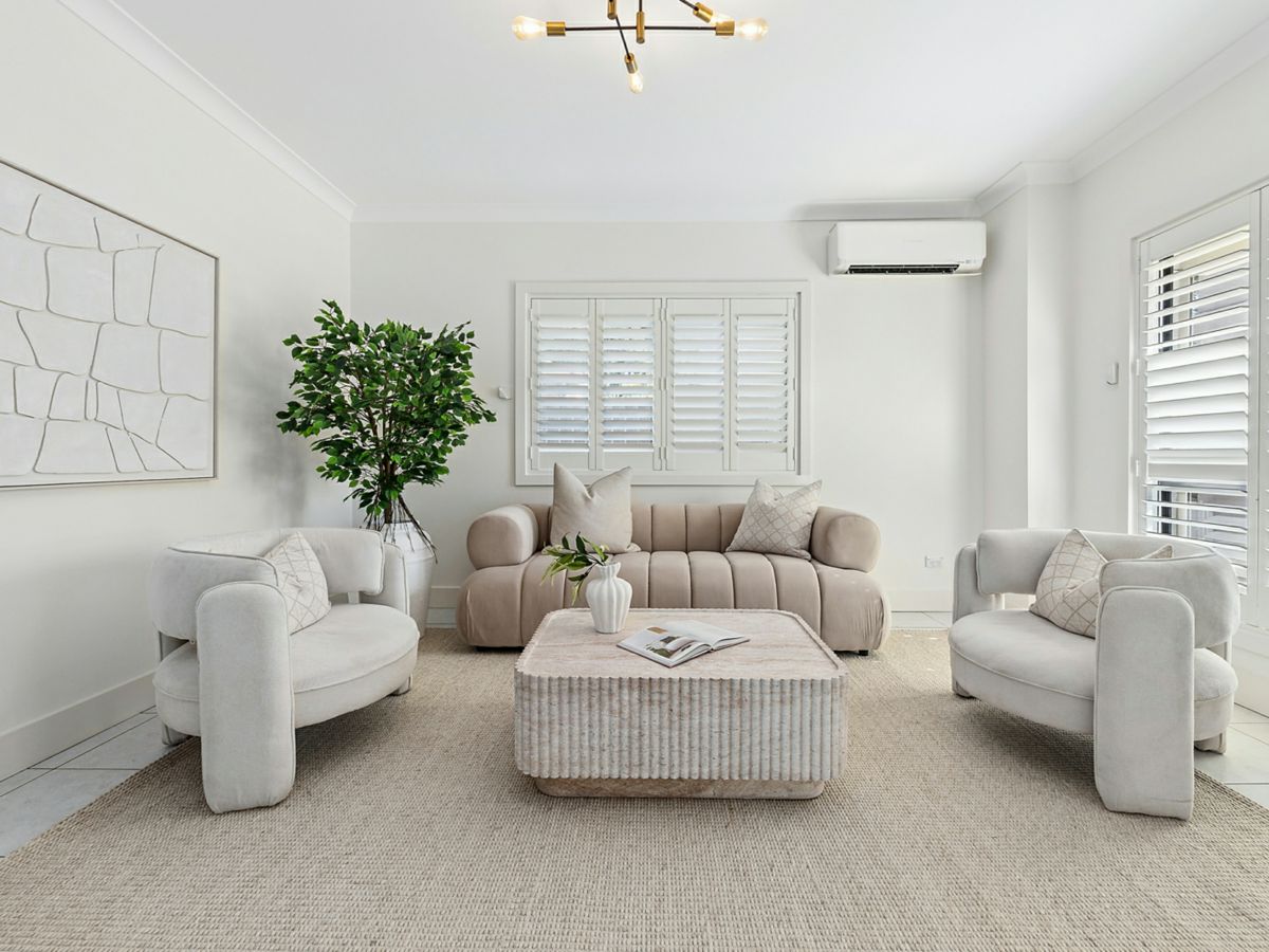 83A Lucas Road, East Hills - image 2