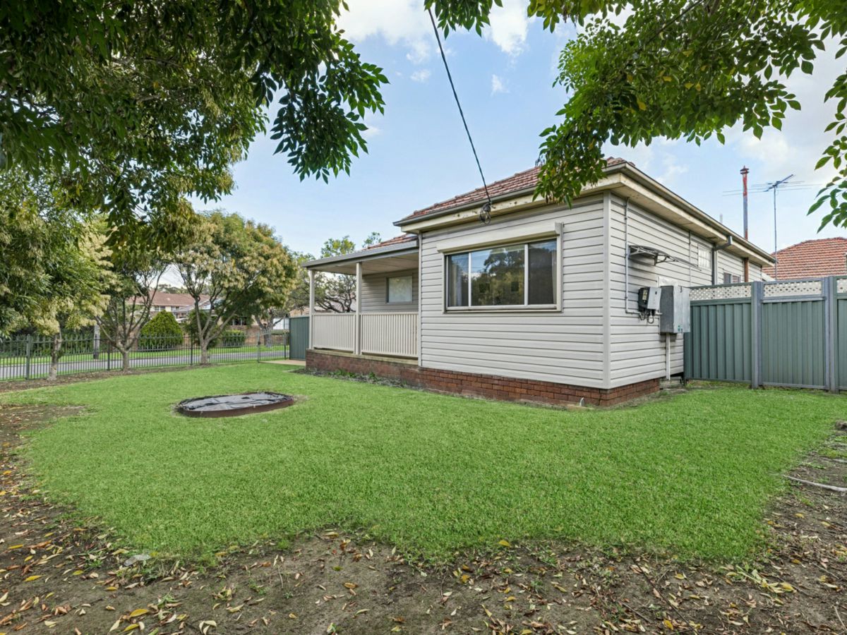 47 Gibson Avenue, Padstow - image 2