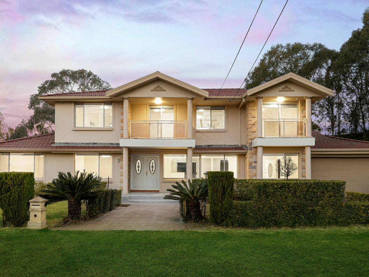 54 Flanders Avenue, Milperra - image 1