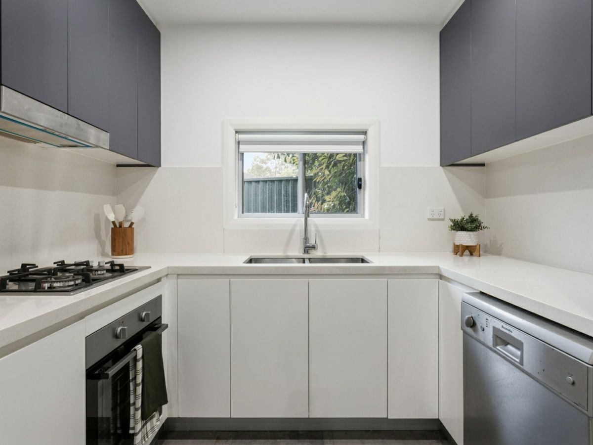 5/9 Sabre Crescent, Holsworthy - image 3