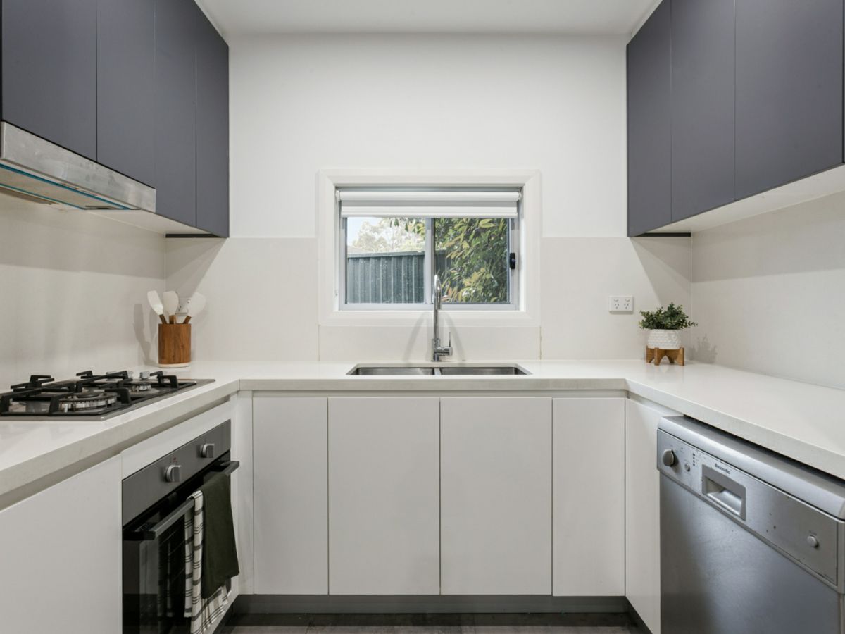 5/9 Sabre Crescent, Holsworthy - image 3
