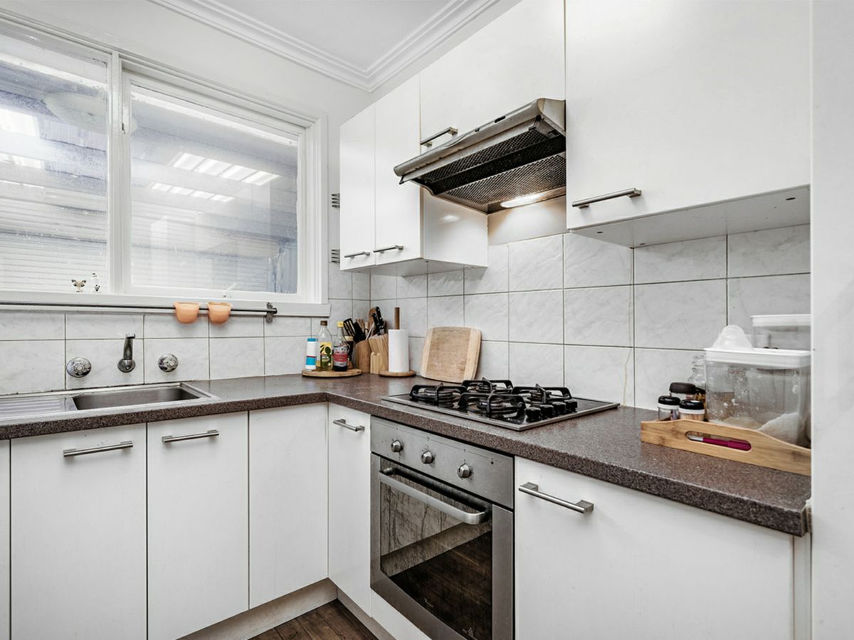 70 Elizabeth Street, Richmond - image 2