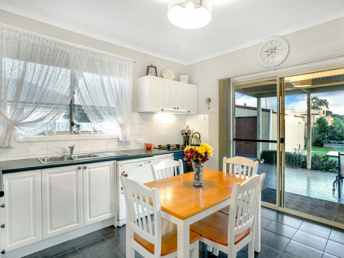 35 Malahang Parade, Heidelberg West - image 2