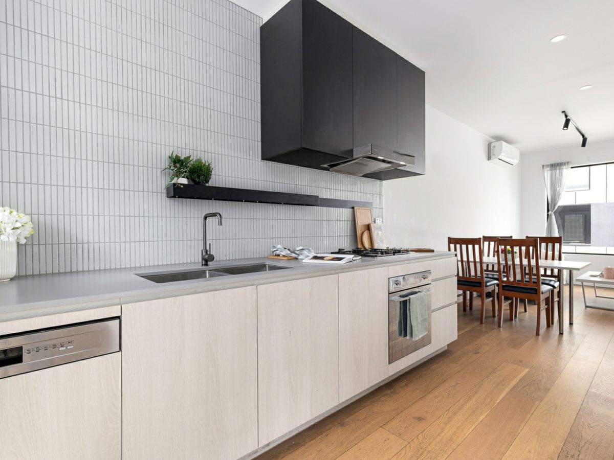 32 Mills Boulevard, Alphington - image 3