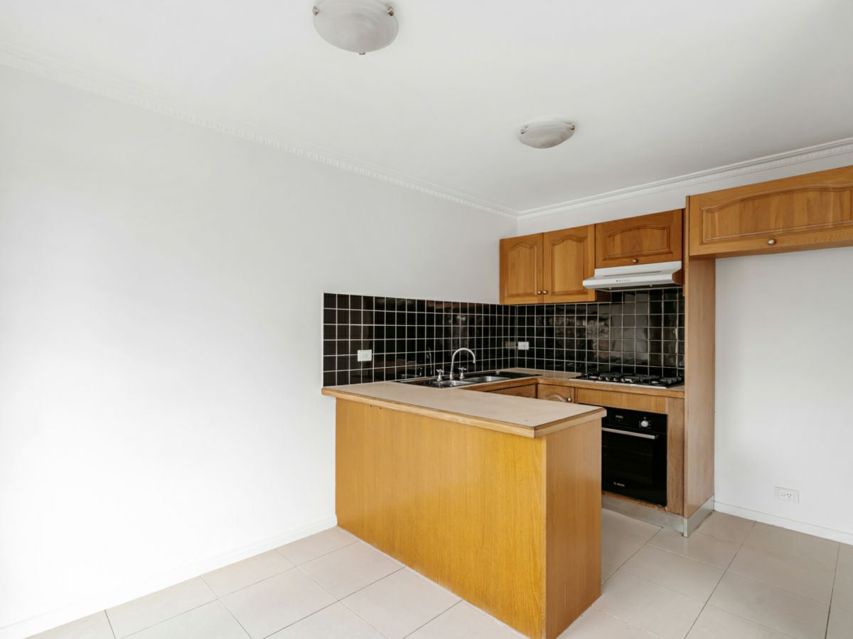 6/44 The Avenue, Coburg - image 3