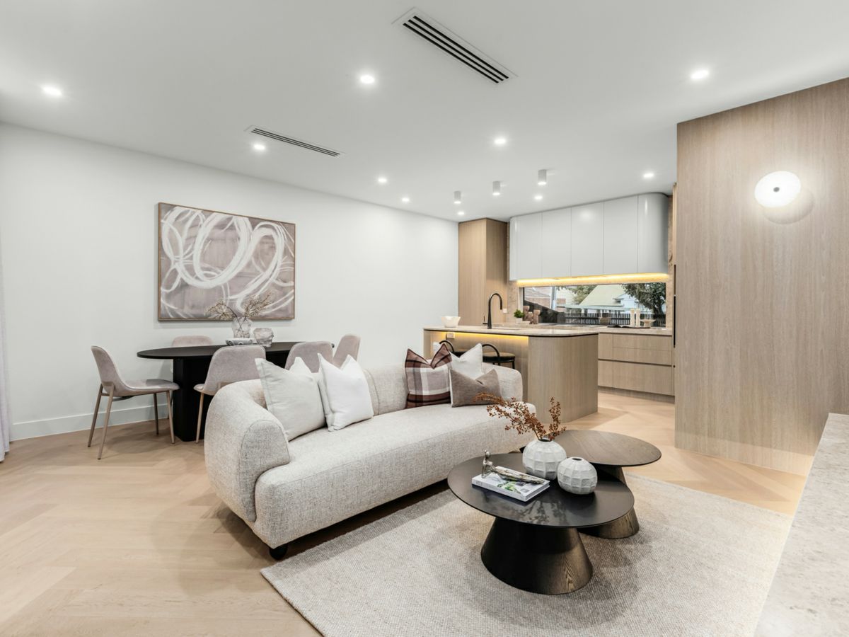 72 Oriel Road, Ivanhoe - image 3