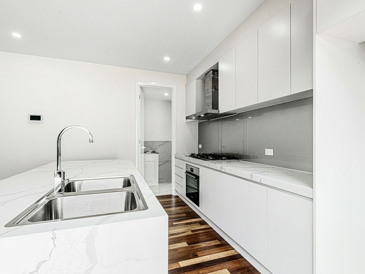 1/4 Farm Road, Alphington - image 2