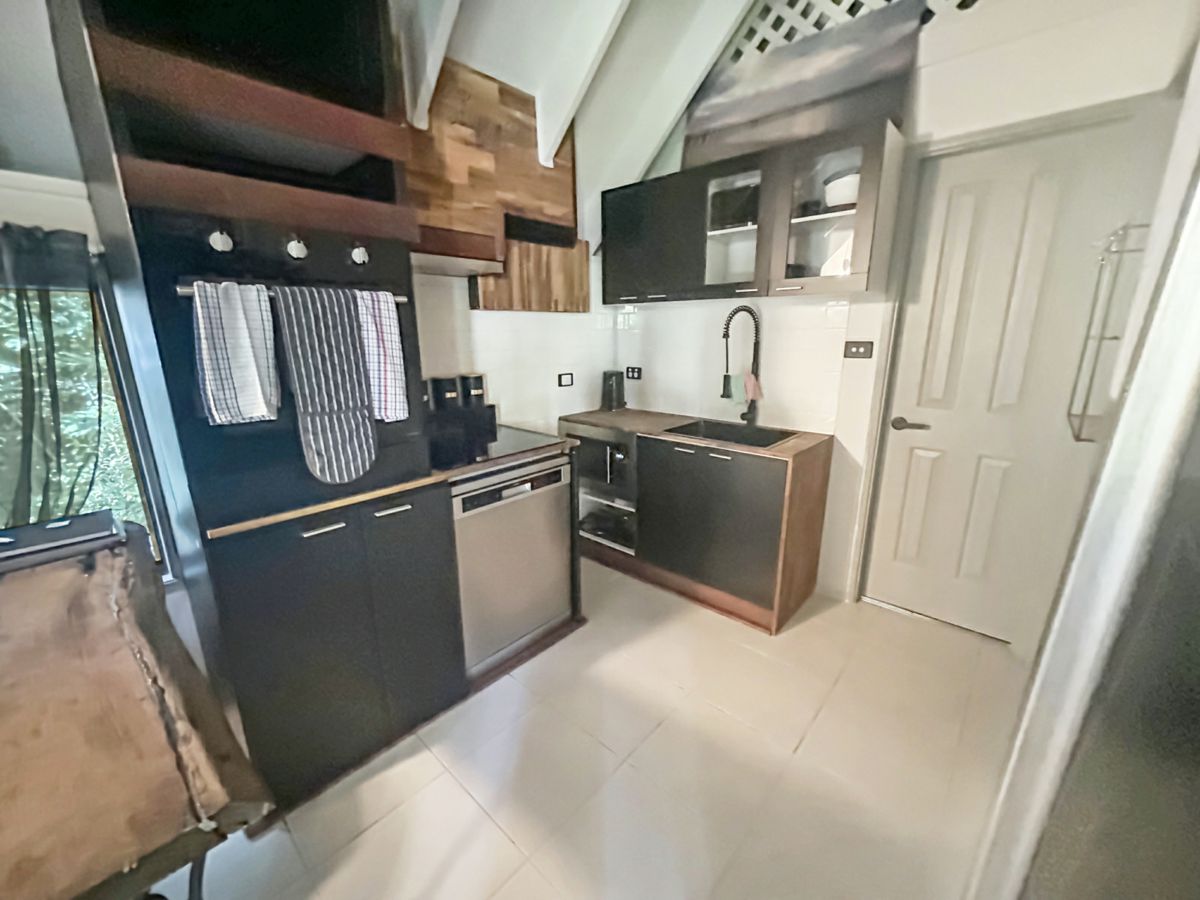 8/10-12 Tropic Lodge Place, KORORA