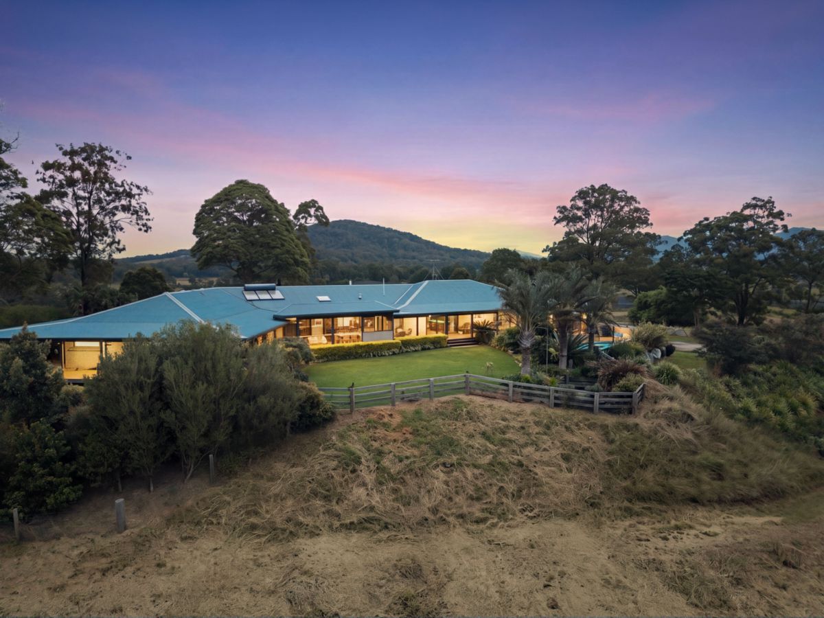 209 East West Road, Valla - image 1