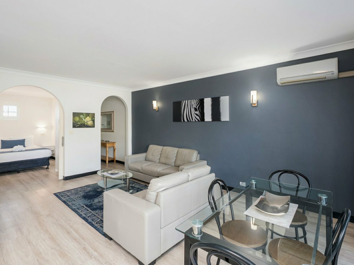 2/36 Sandy Beach Road, Korora - image 2