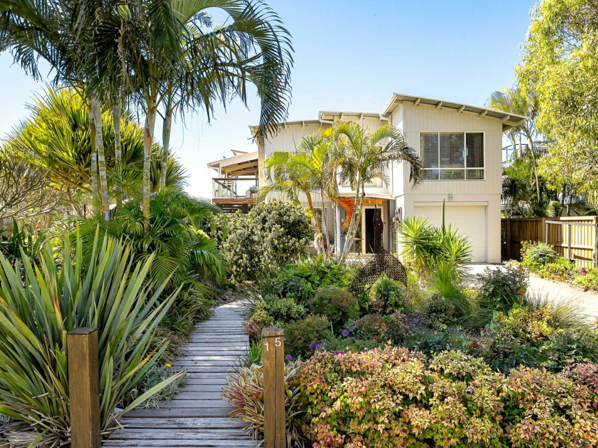 15 Pipeclay Close, Corindi Beach - image 1