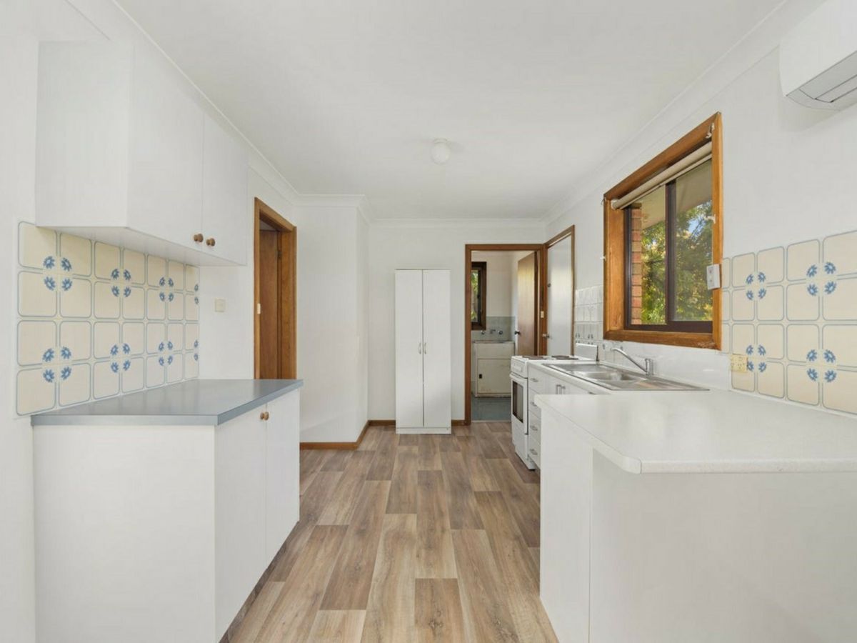 6 Rawle Avenue, Orange - image 3