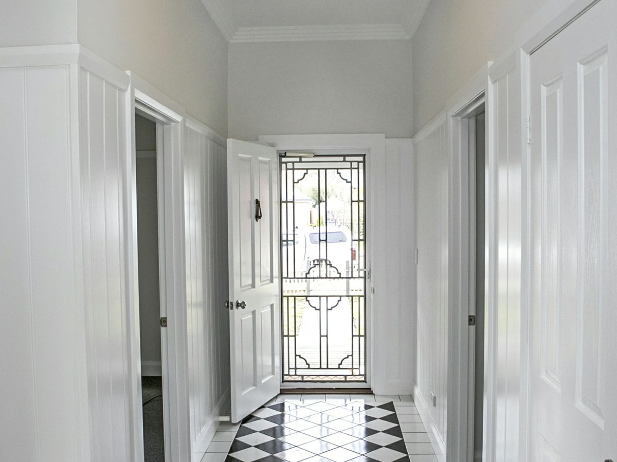22 Elliott Street, Millthorpe - image 3