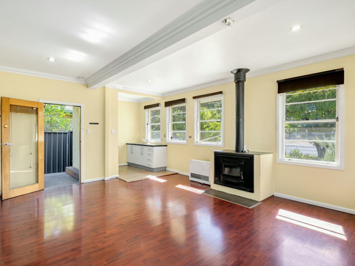 9 Spring Street, Orange - image 2