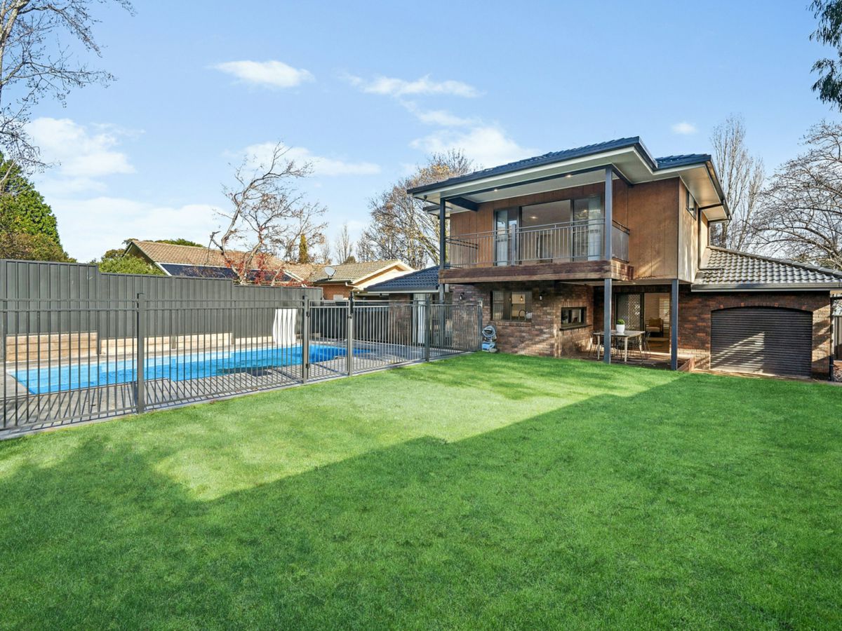 226 Ploughmans Lane, Orange - image 1