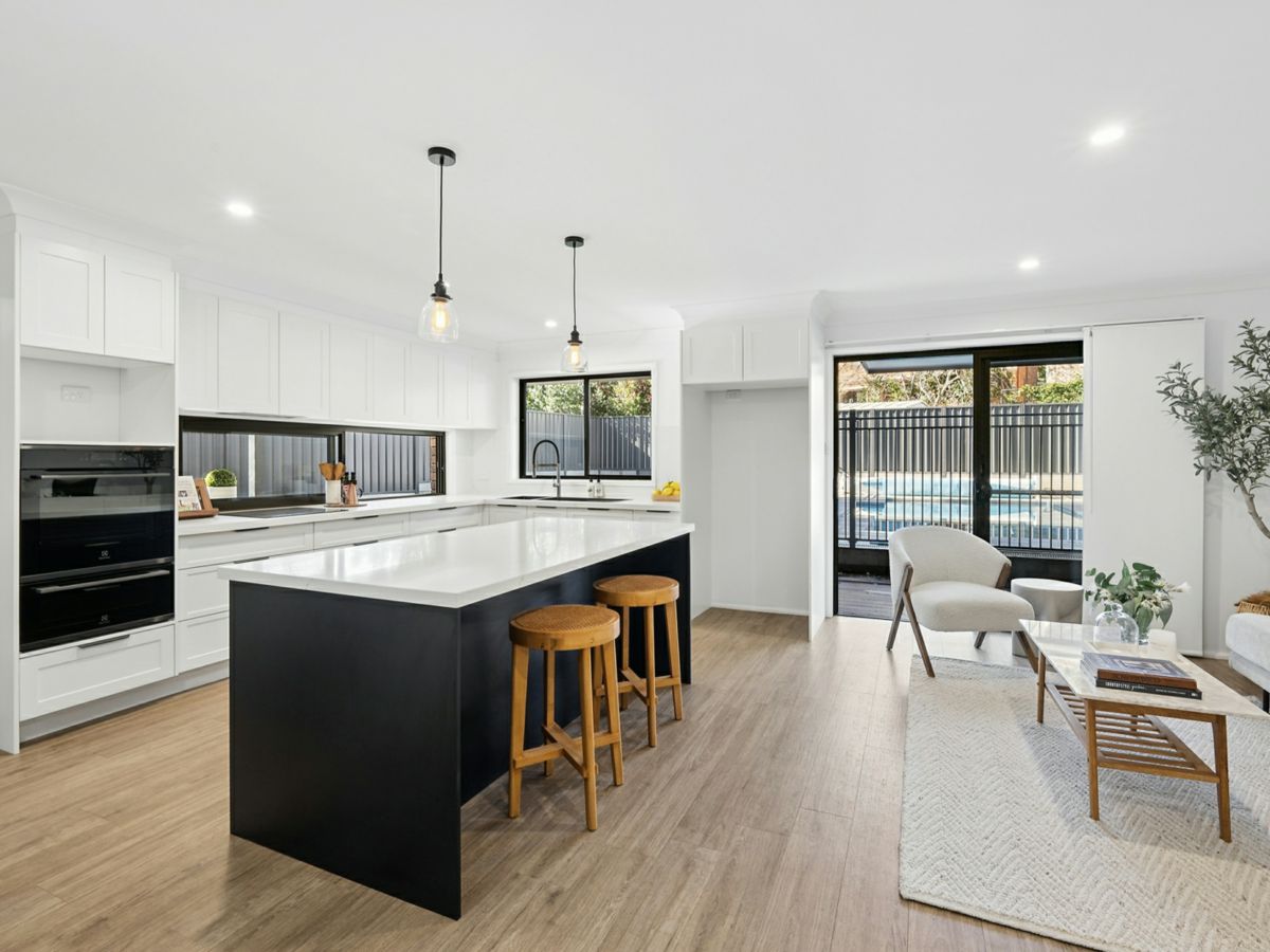 226 Ploughmans Lane, Orange - image 2