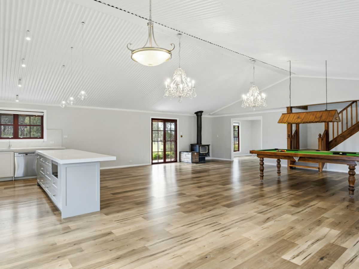 98 McKay Road, Clergate - image 2
