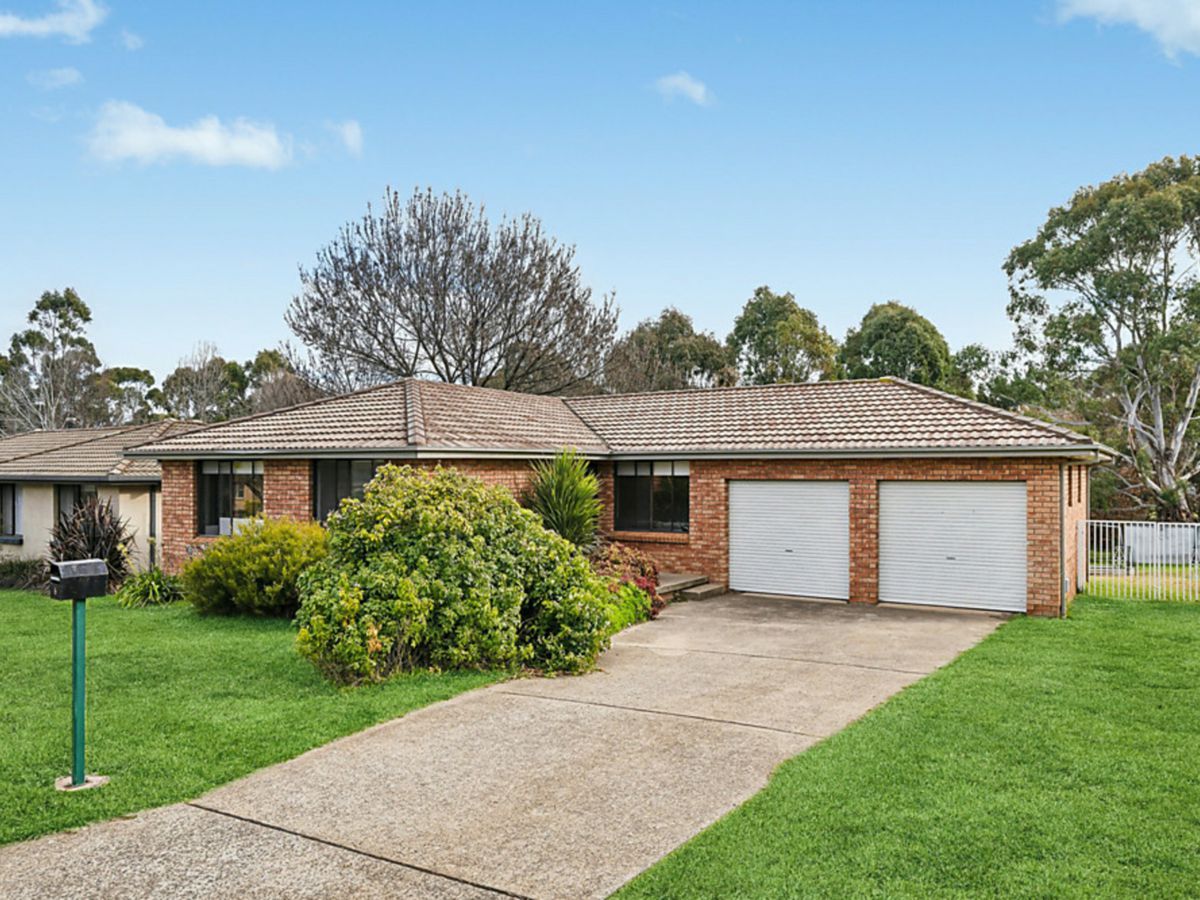 6 Rawle Avenue, Orange - image 1