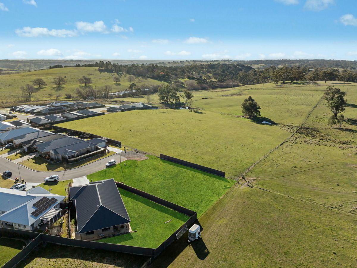 18 Tempest Way, Orange - image 2