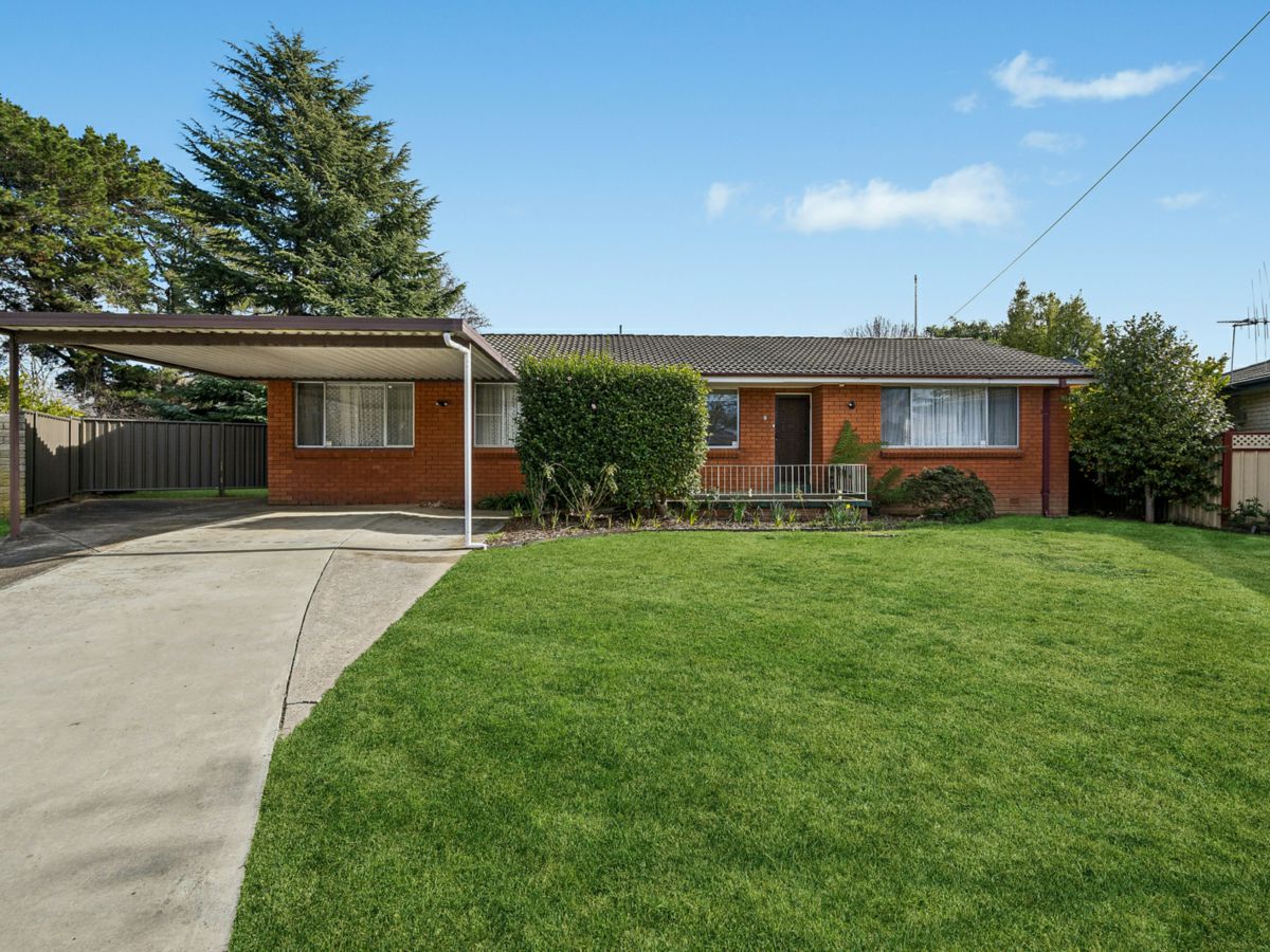 5 James Cook Crescent, Orange - image 1