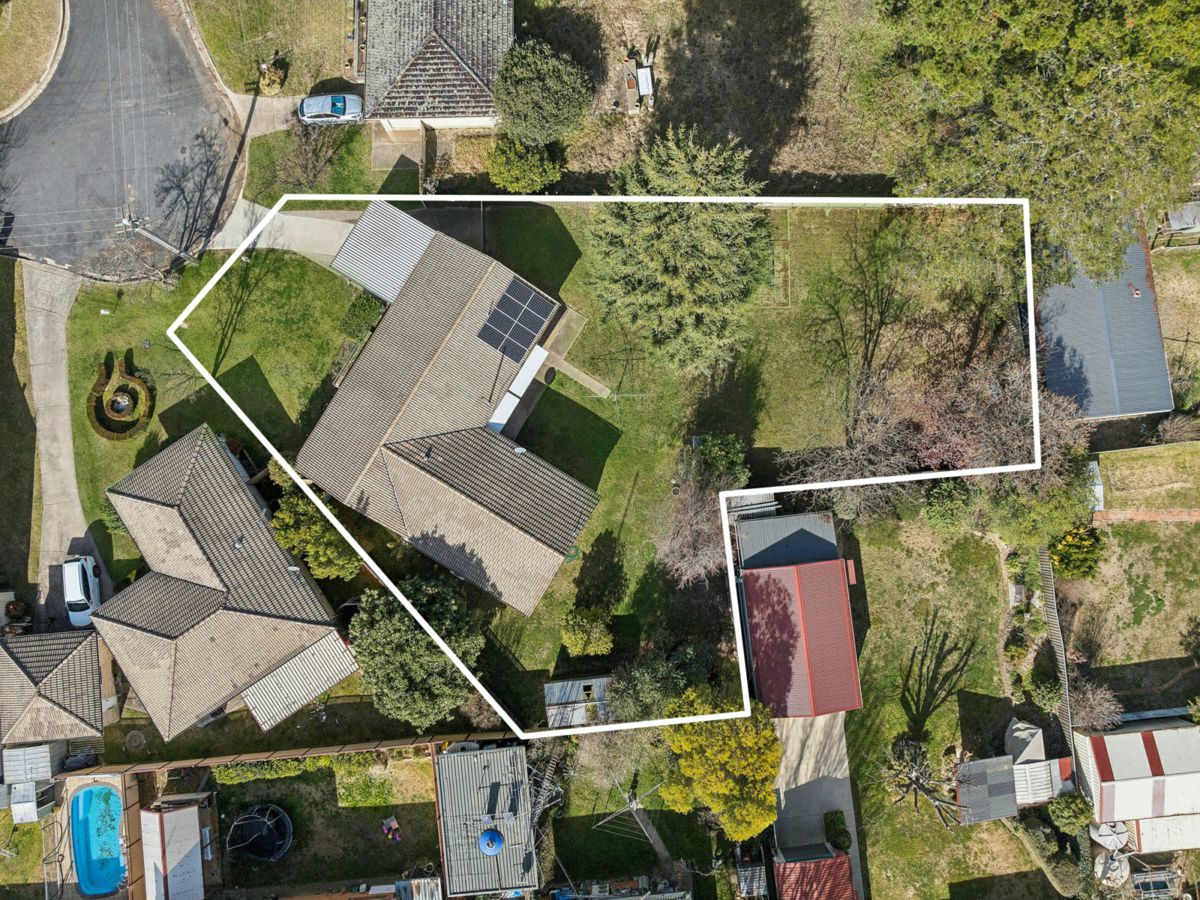5 James Cook Crescent, Orange - image 2