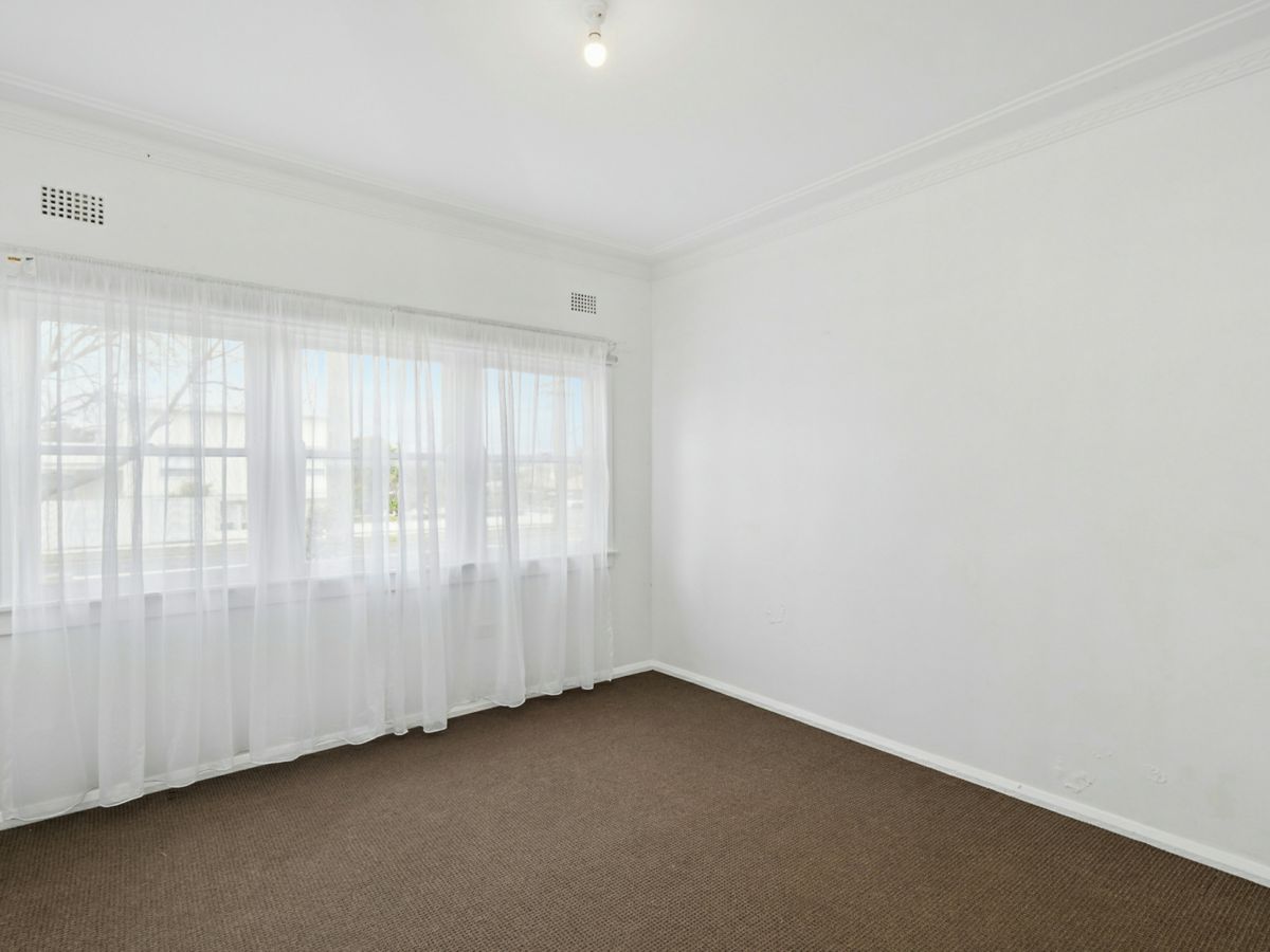 163 Margaret Street, Orange - image 3