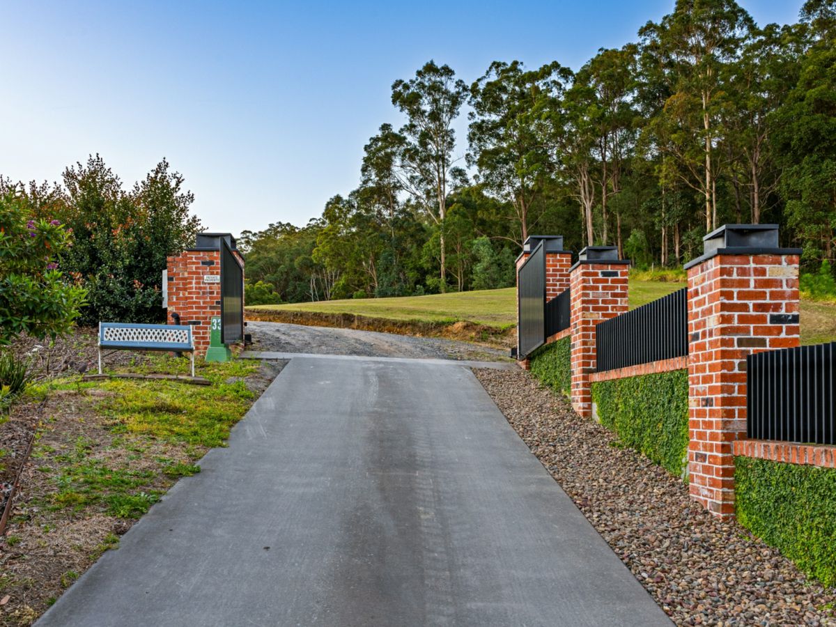 33 Chambers Court, Glenview - image 3