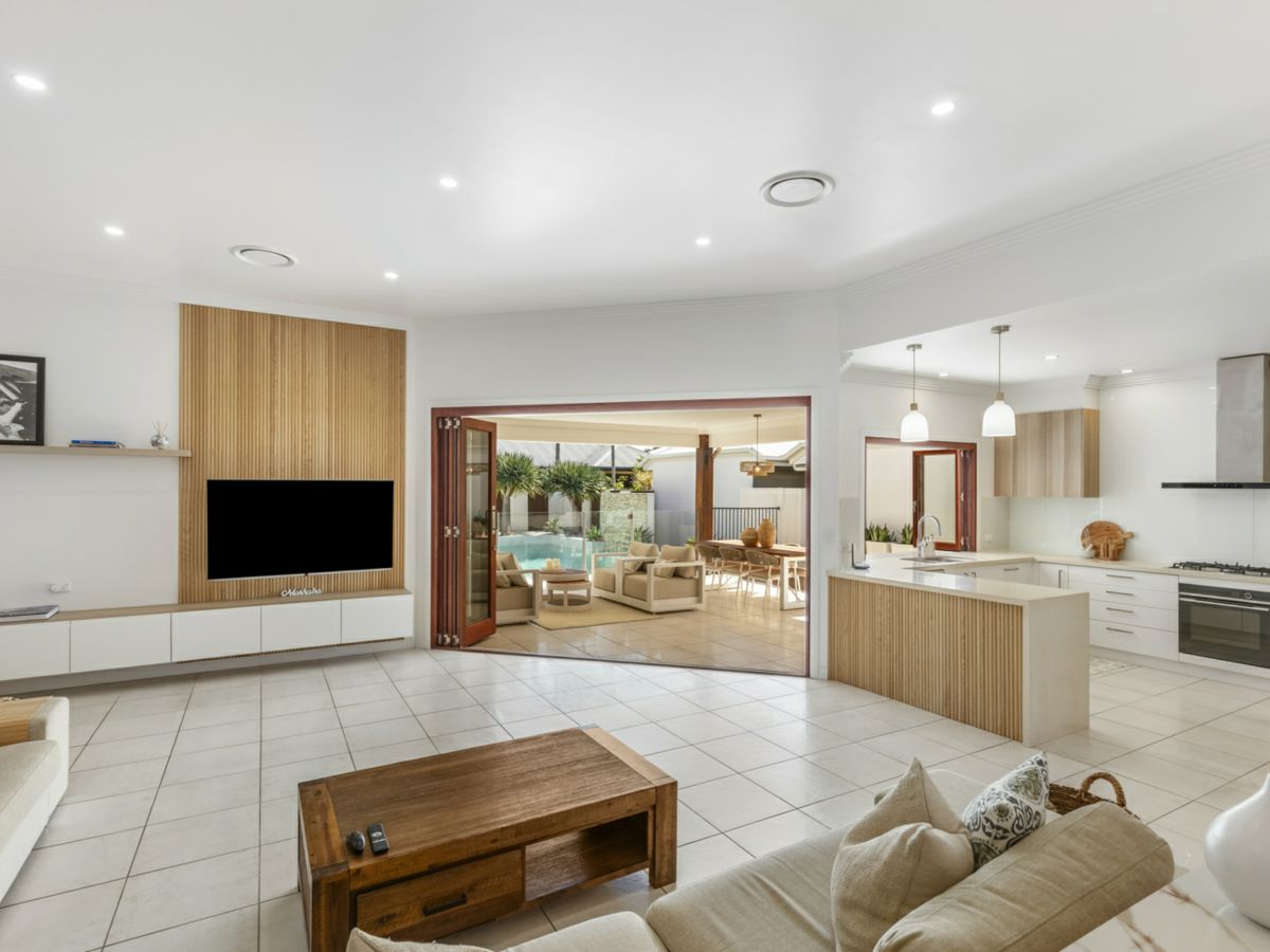 3 Starfish Way, Twin Waters - image 2
