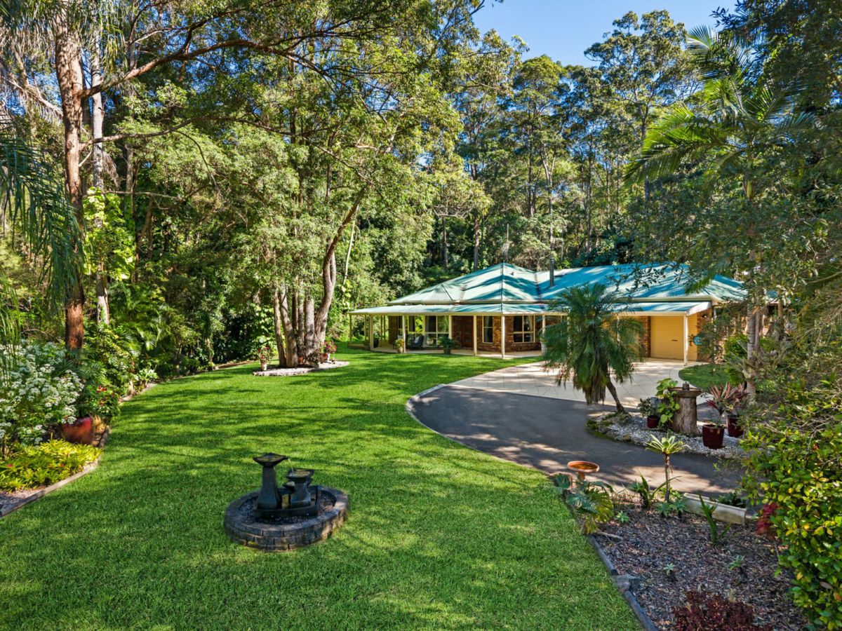 22-26 Gordon Drive, Tanawha - image 1