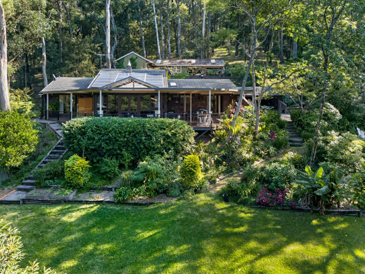 91 Serpentine Lane, Bowen Mountain - image 1