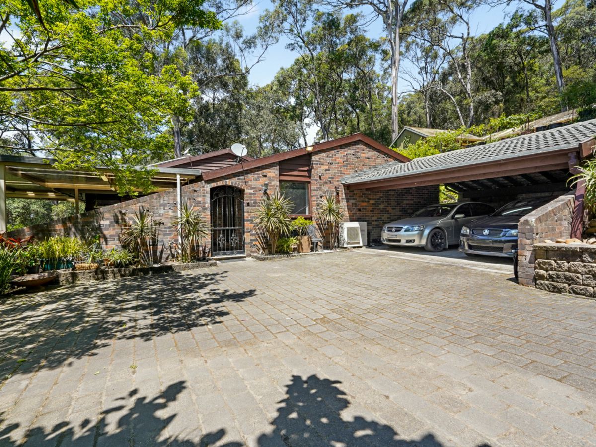 91 Serpentine Lane, Bowen Mountain - image 2
