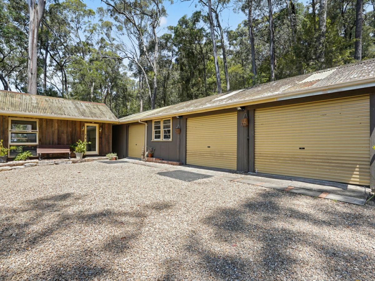 91 Serpentine Lane, Bowen Mountain - image 3
