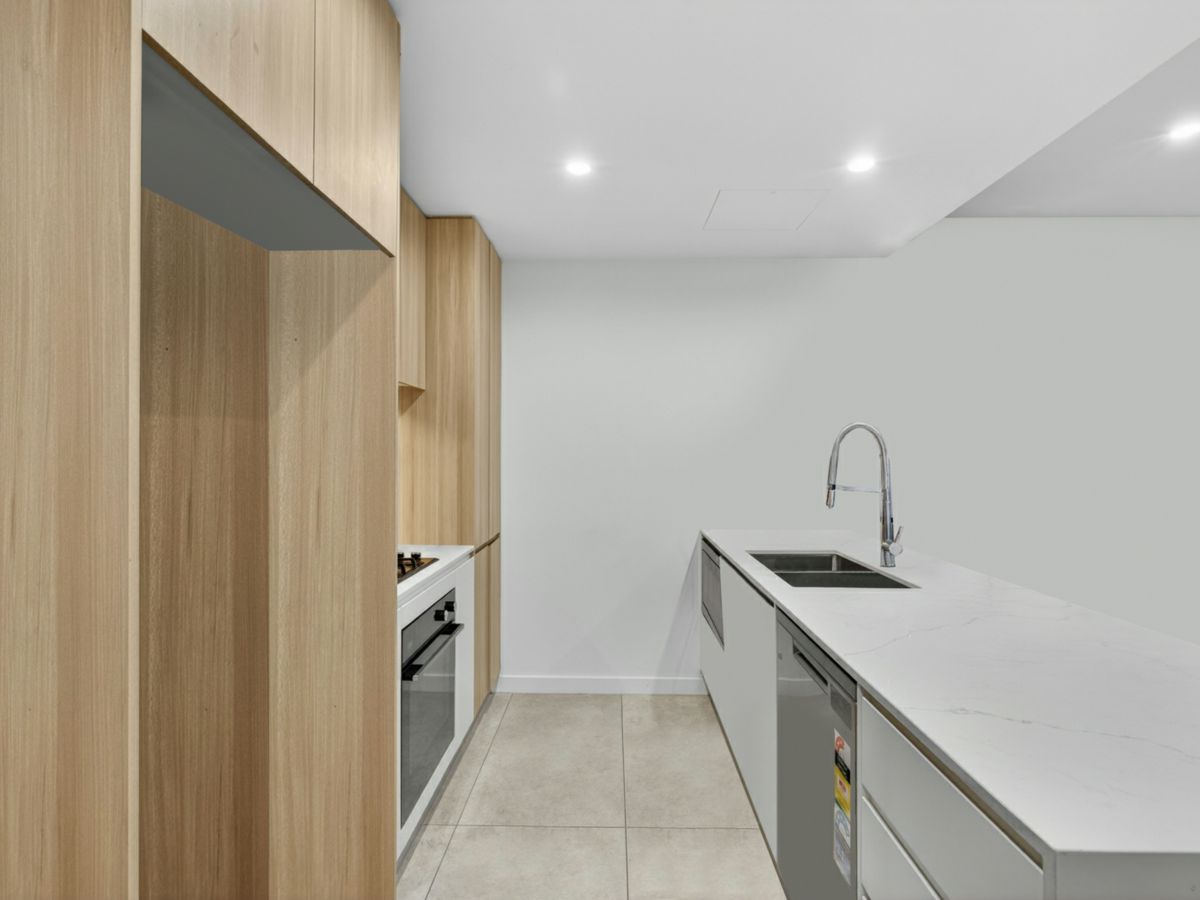206/12A Carson Lane, St Marys - image 2