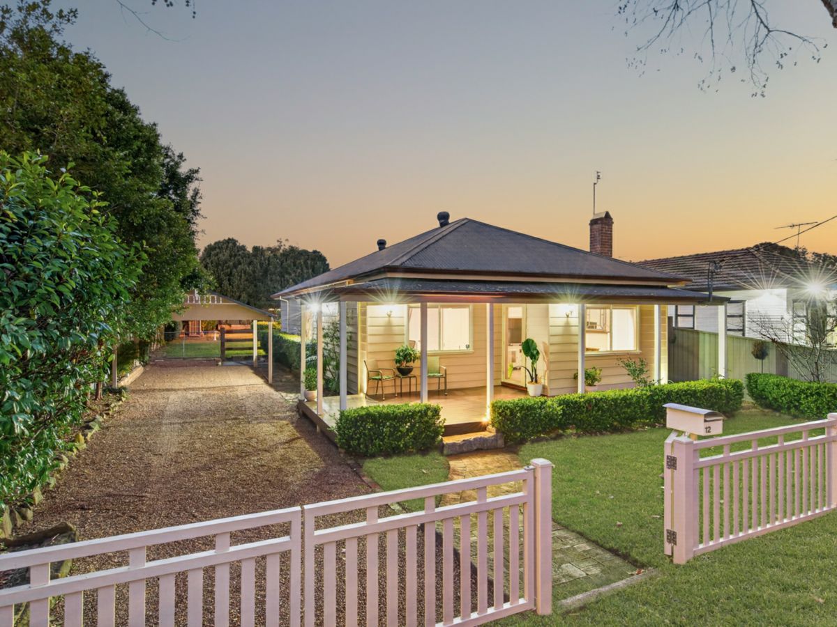 12 Chapel Street, Richmond - image 1