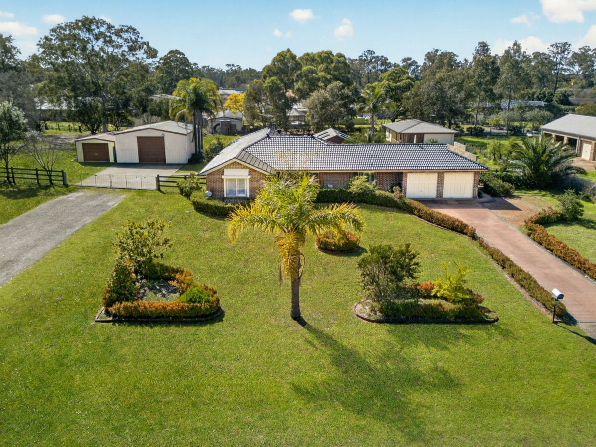20 Nicholson Place, Windsor Downs - image 2