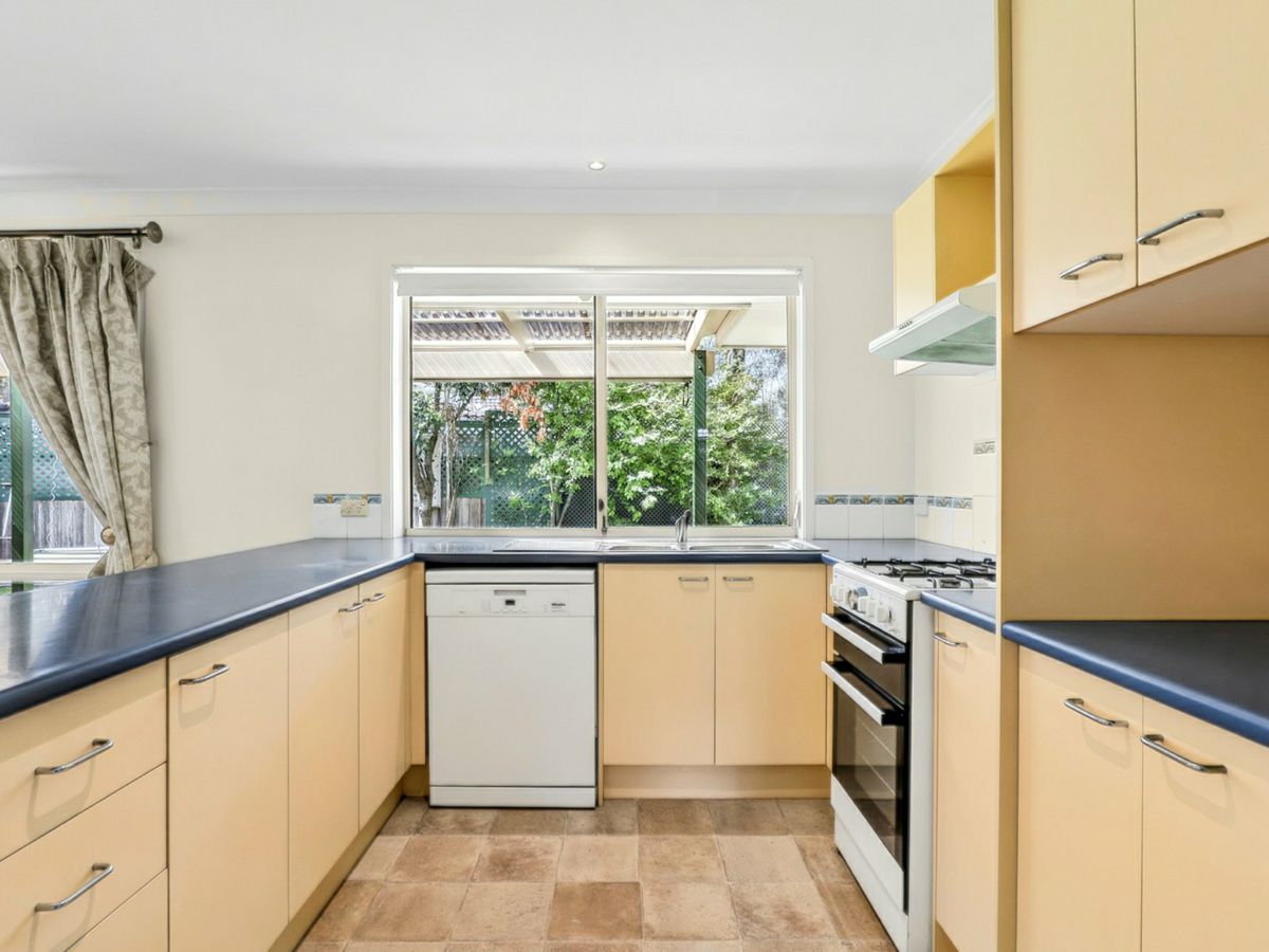 166 Colonial Drive, Bligh Park - image 2