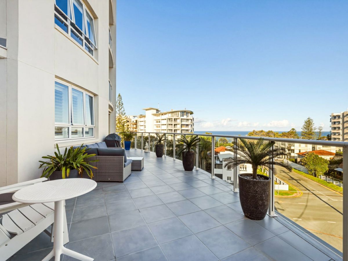 510/81 Sutton Street, Redcliffe - image 1