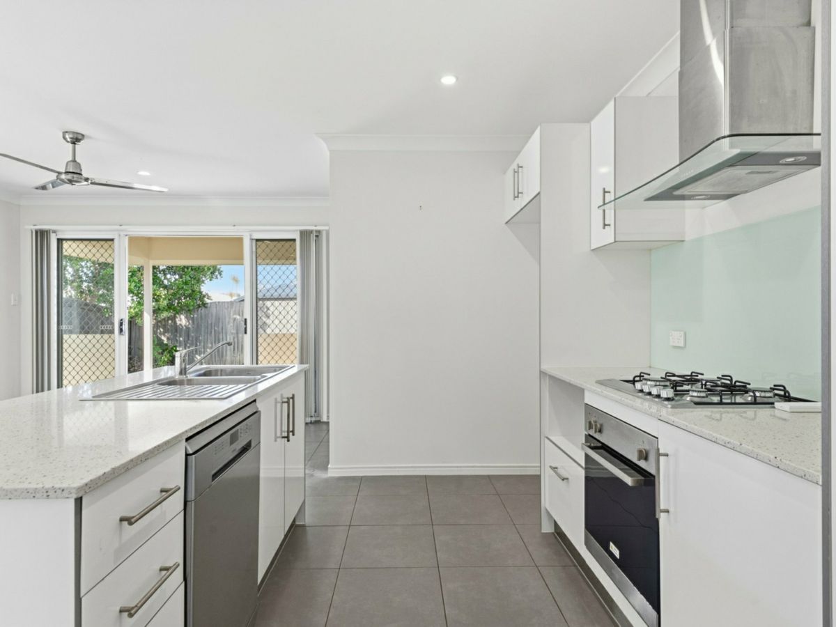 34 Feather Court, Morayfield - image 3