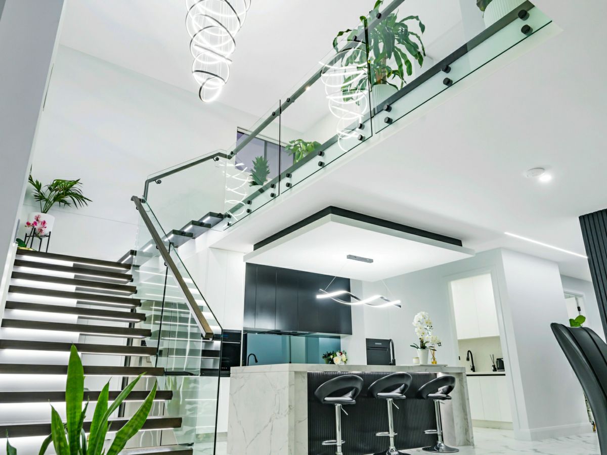 8 Figtree Crescent, Glen Alpine - image 2