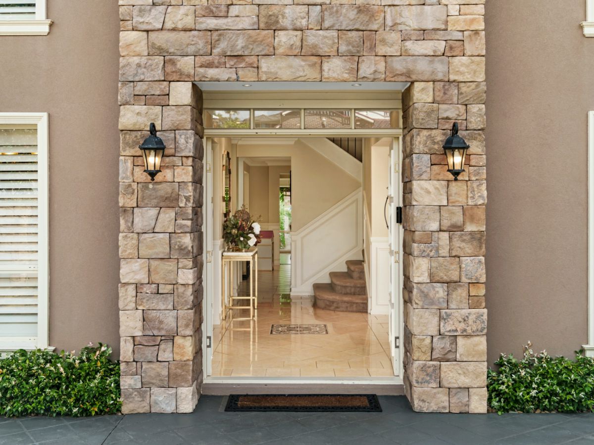 103 Heritage Way, Glen Alpine - image 3