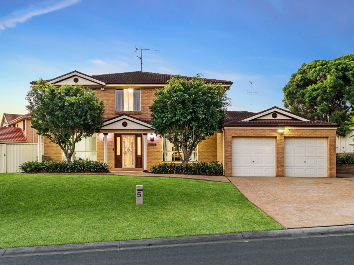 5 Hakea Street, Mount Annan - image 1