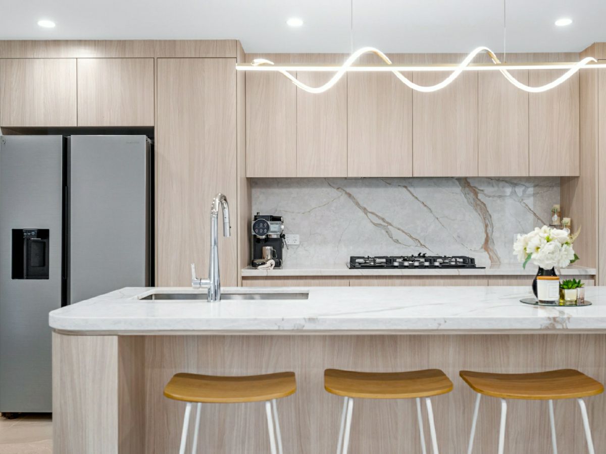 4 Gibbs Place, St Helens Park - image 1